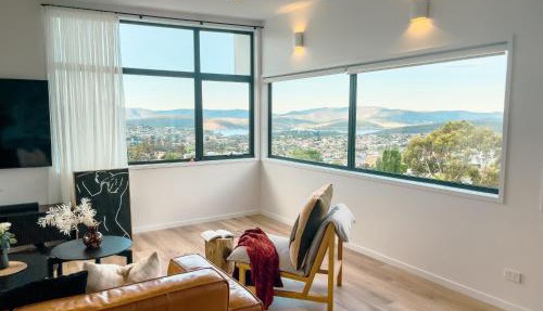 Amazing view Architech Home 8Minutes to Hobart CBD