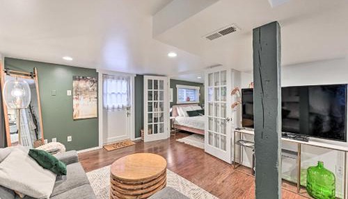 3 Mi to Dtwn Seattle: Queen Anne Apartment!