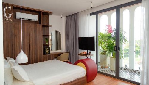 Galaxy Hotel 3