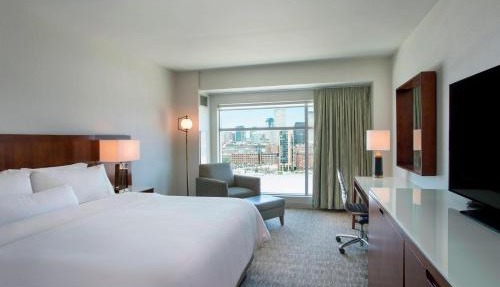 The Westin Boston Seaport District