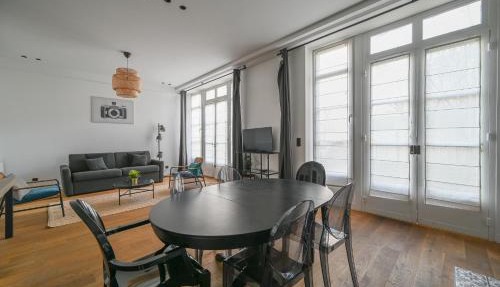 Appartement de Prestige - Grand Varenne