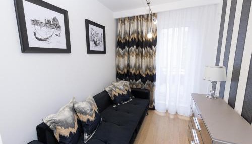 Apartament Business&Living No 1 z prywatnym jacuzzi zewnętrznym -od maja do września- Nad Zalewem w Cedzynie i miejscem parkingowym