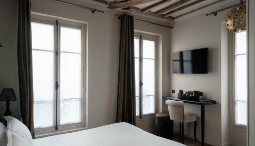 Hotel Saint-Louis en L'Isle - Notre-Dame