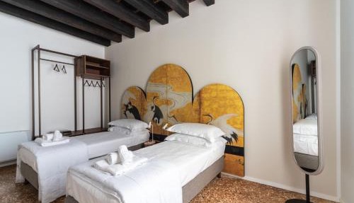 Palazzo Miracoli Apartments
