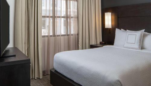 Sonesta ES Suites New Orleans Convention Center