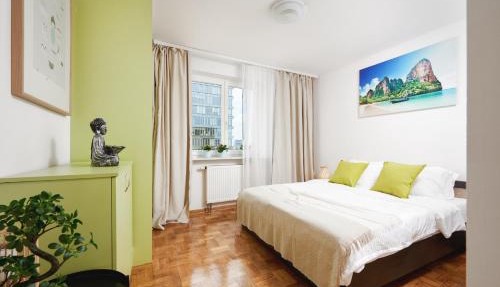 Lumina I Spacious 3BR Apartment with Parking I Balcony I Warszawa Zachodnia