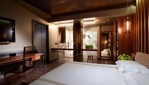 The Hollywood Roosevelt