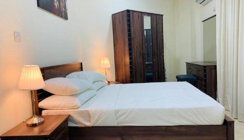 Chelsea Gardens Apartment
