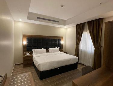 Mirada Purple Zahra - Serviced Apartments