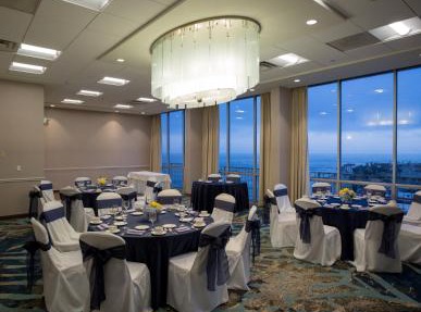 Crowne Plaza Ventura Beach by IHG