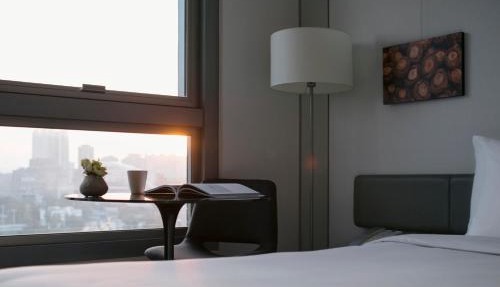Hotel Stage