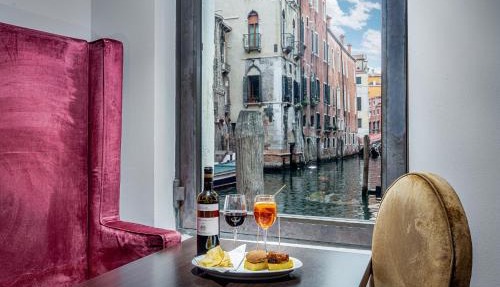 All’Angelo Art Hotel
