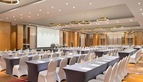 Holiday Inn & Suites Jakarta Gajah Mada by IHG