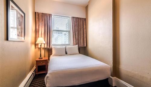 The Sylvia Hotel