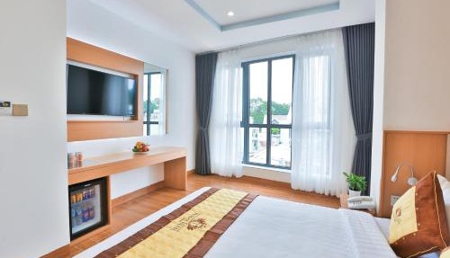 Prague Saigon Airport Hotel