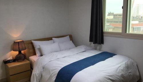 Hotel Joy near Camp Humphres