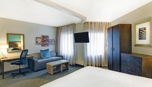 Staybridge Suites Toronto - Vaughan South by IHG