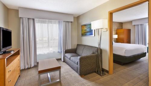 Holiday Inn & Suites Bolingbrook by IHG