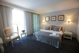 Kazzhol Hotel Astana