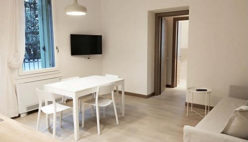 Via Poma Apartments&Rooms