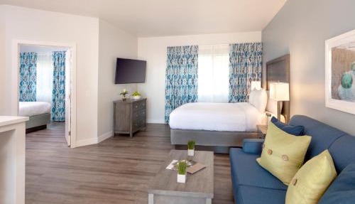 Beachfront Inn and Suites at Dana Point
