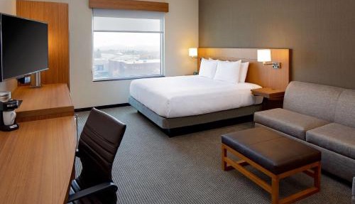 Hyatt Place Glendale/Los Angeles