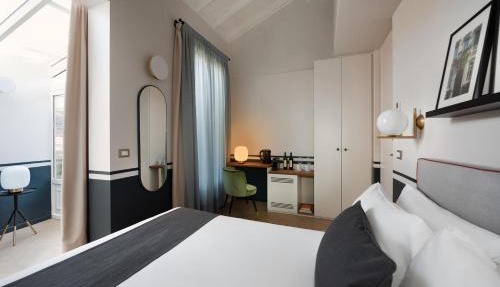 Velvet Grey Boutique Hotel