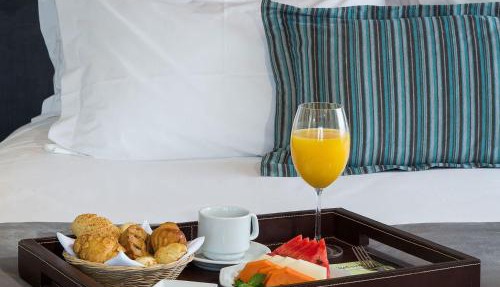 Radisson Hotel Toronto Airport West