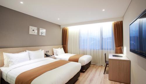 Gangneung City Hotel