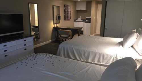 Pacific Shores Inn