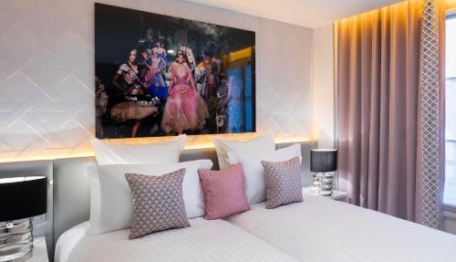 Hôtel Dress Code